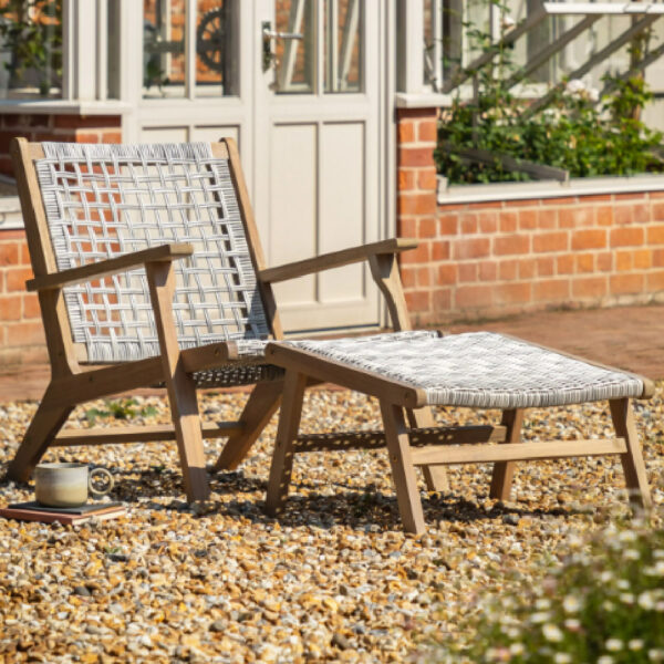 Visalia Outdoor Rattan Lounge Chair With Footstool In Natural